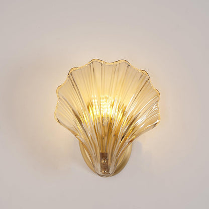 Shell Wall Light With Brass Finish Elegant Accent Lighting NALANI