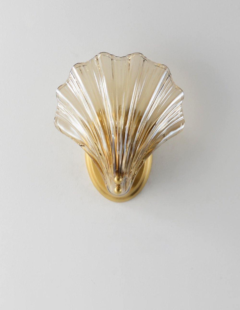 Shell Wall Light With Brass Finish Elegant Accent Lighting NALANI