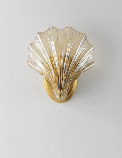 Shell Wall Light With Brass Finish Elegant Accent Lighting NALANI