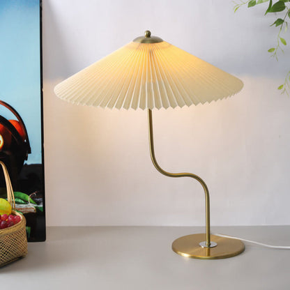Solveta - Retro Pleated shade table lamp NALANI