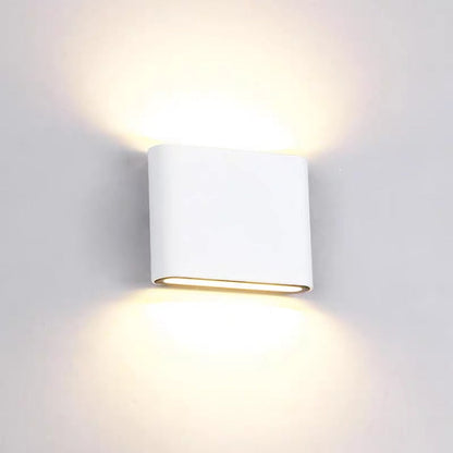 Waterproof Outdoor Wall Lamp with Weather Resistant Design NaLani
