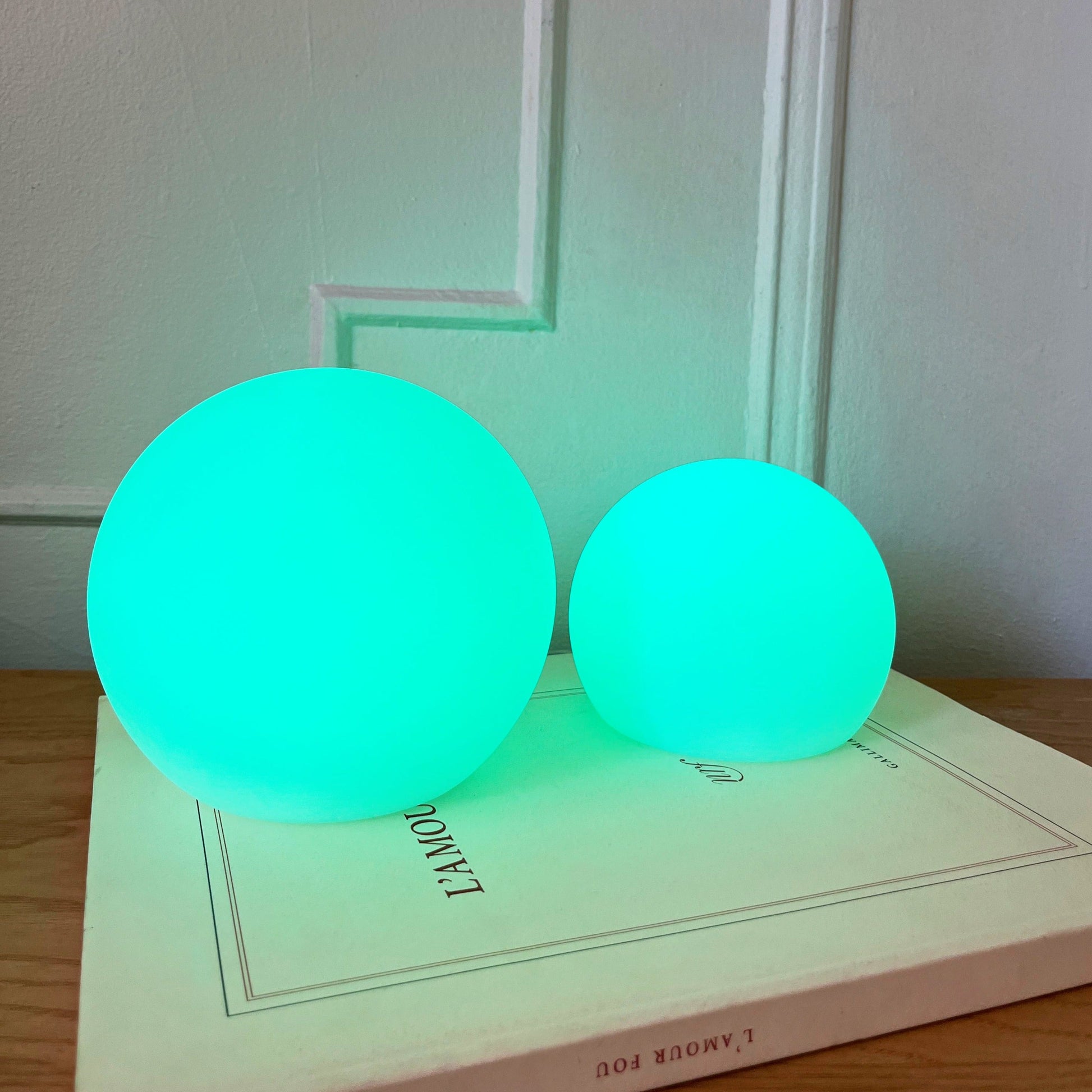 Wireless LED Table Lamp With Rechargeable Batteries NALANI