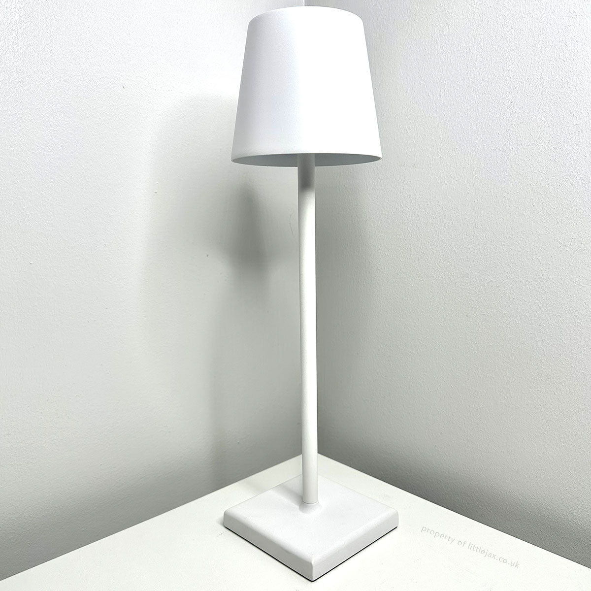 Wireless Rechargeable Table Lamp For Indoor Outdoor Use White NALANI