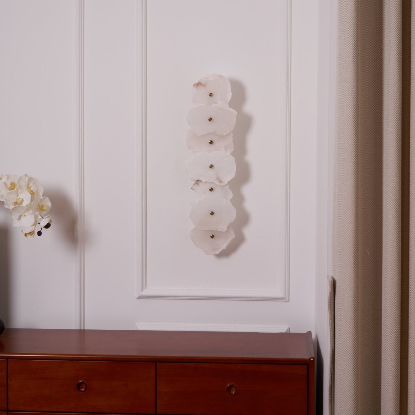 Alabaster Wall Lamp Sconce For Cozy Ambient Lighting NALANI