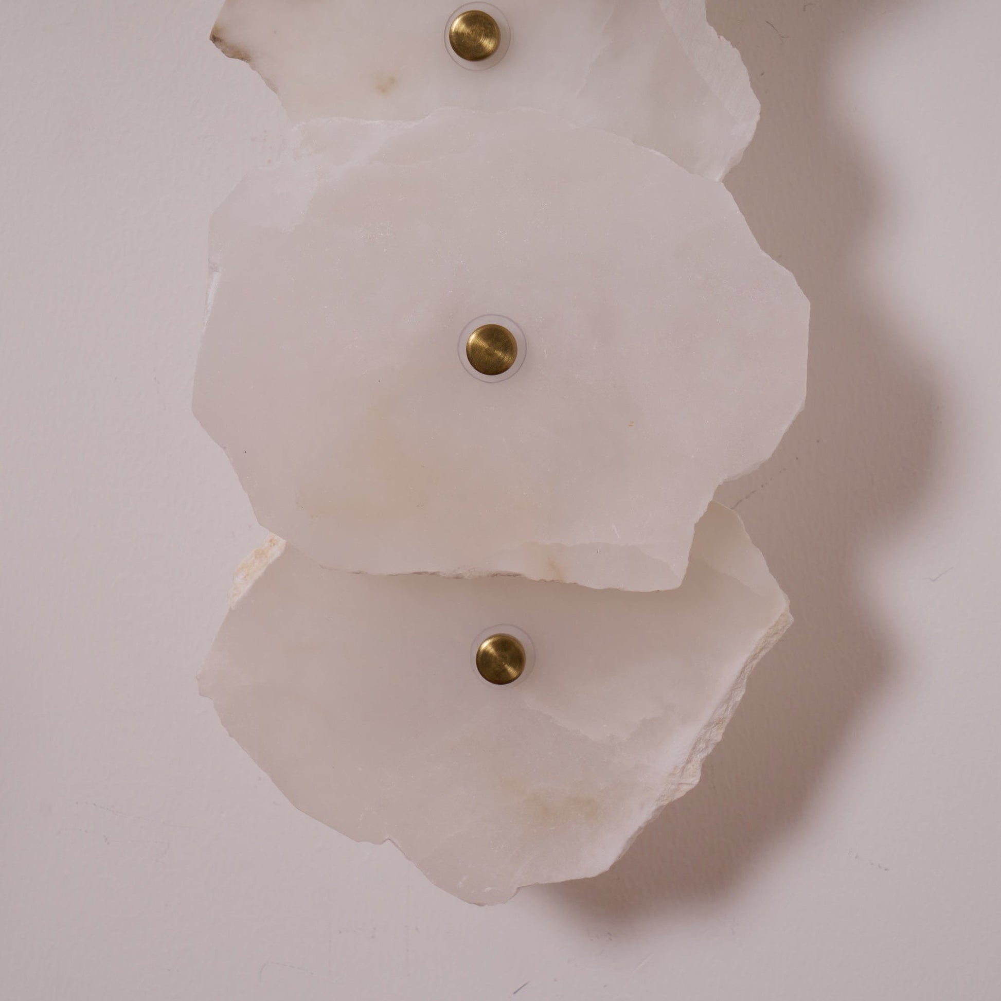 Alabaster Wall Lamp Sconce For Cozy Ambient Lighting NALANI