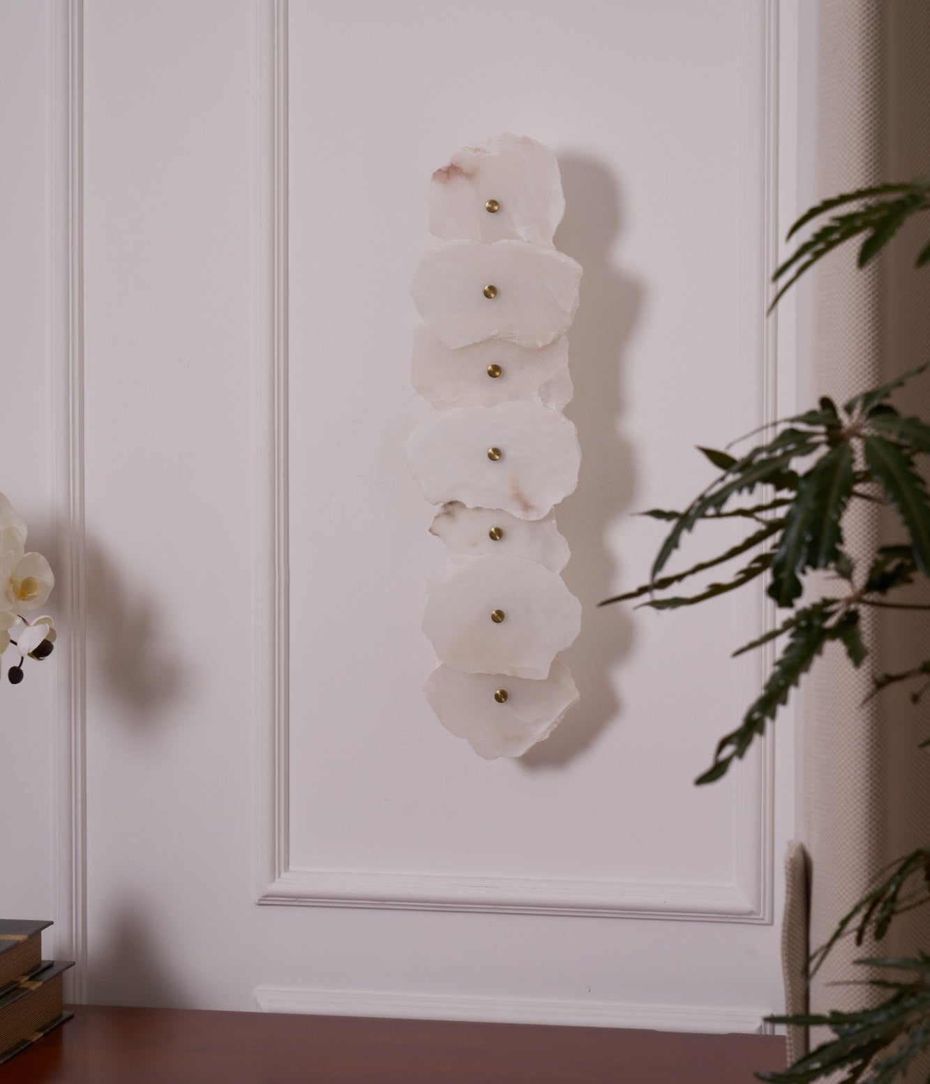 Alabaster Wall Lamp Sconce For Cozy Ambient Lighting NALANI