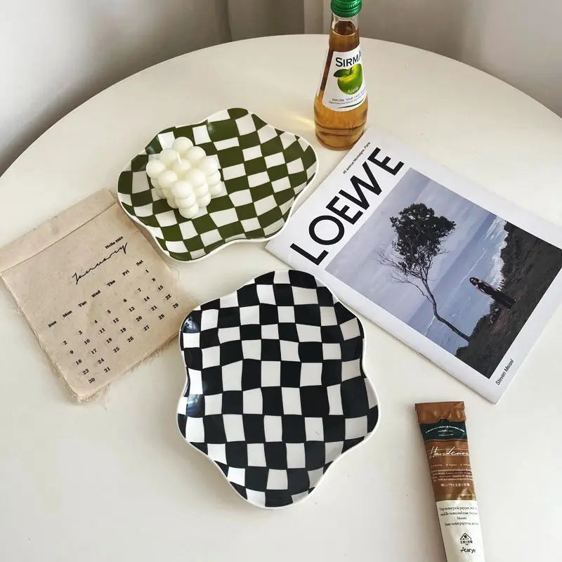 Retro Checkered Tray For Picnic And Home Decor Atmosphere NALANI