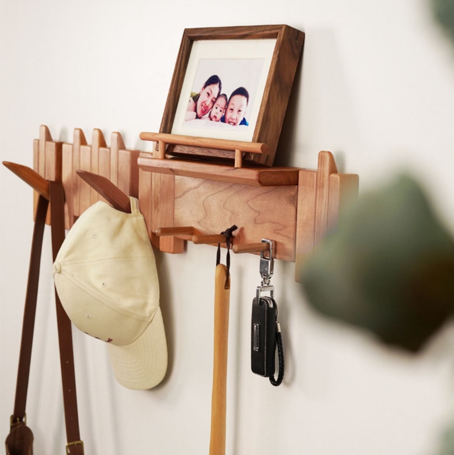 Piano Key Inspired Wall Mounted Coat Rack Solid Wood NALANI
