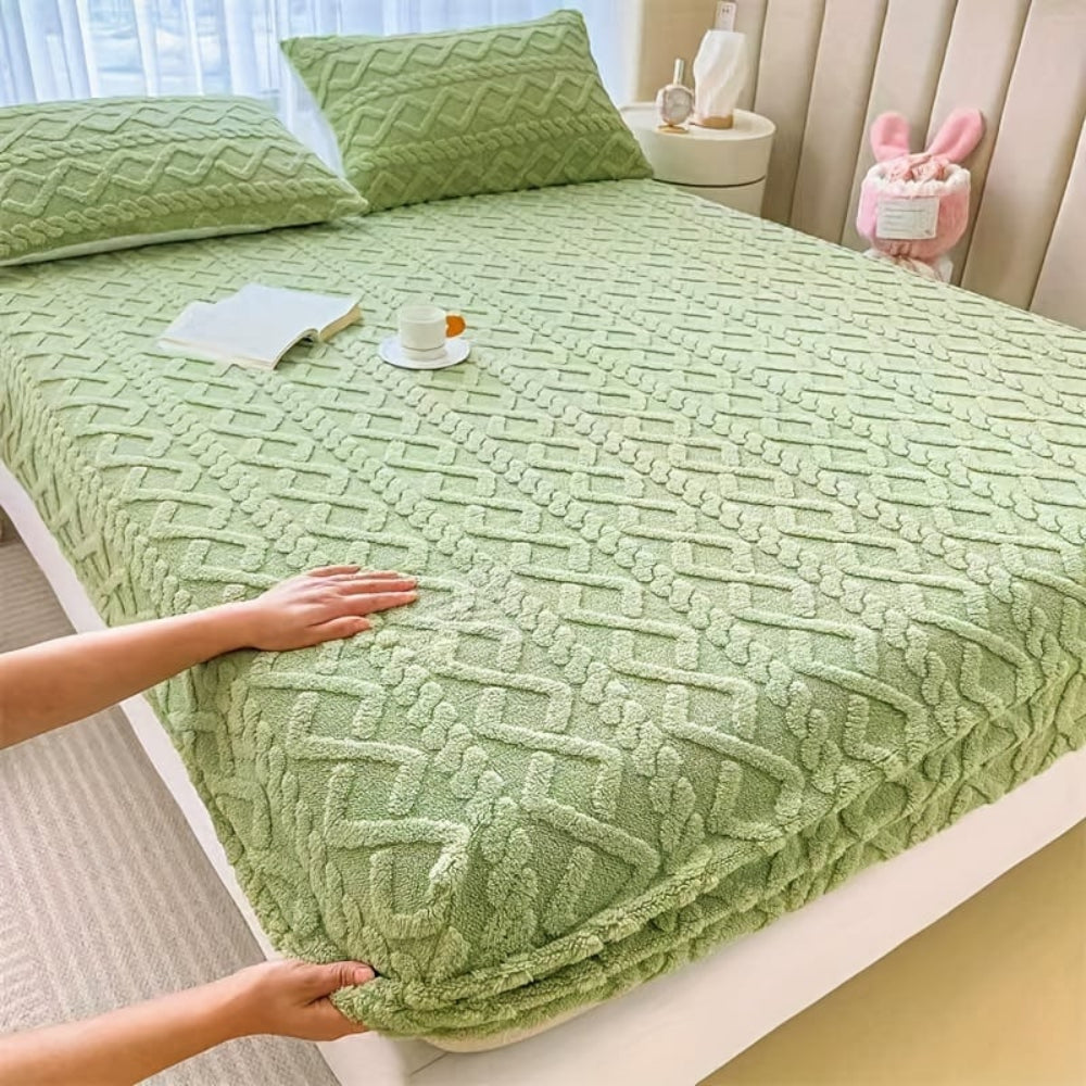 Luxurious Velvet Mattress Protector for Soft Comfort NALANI