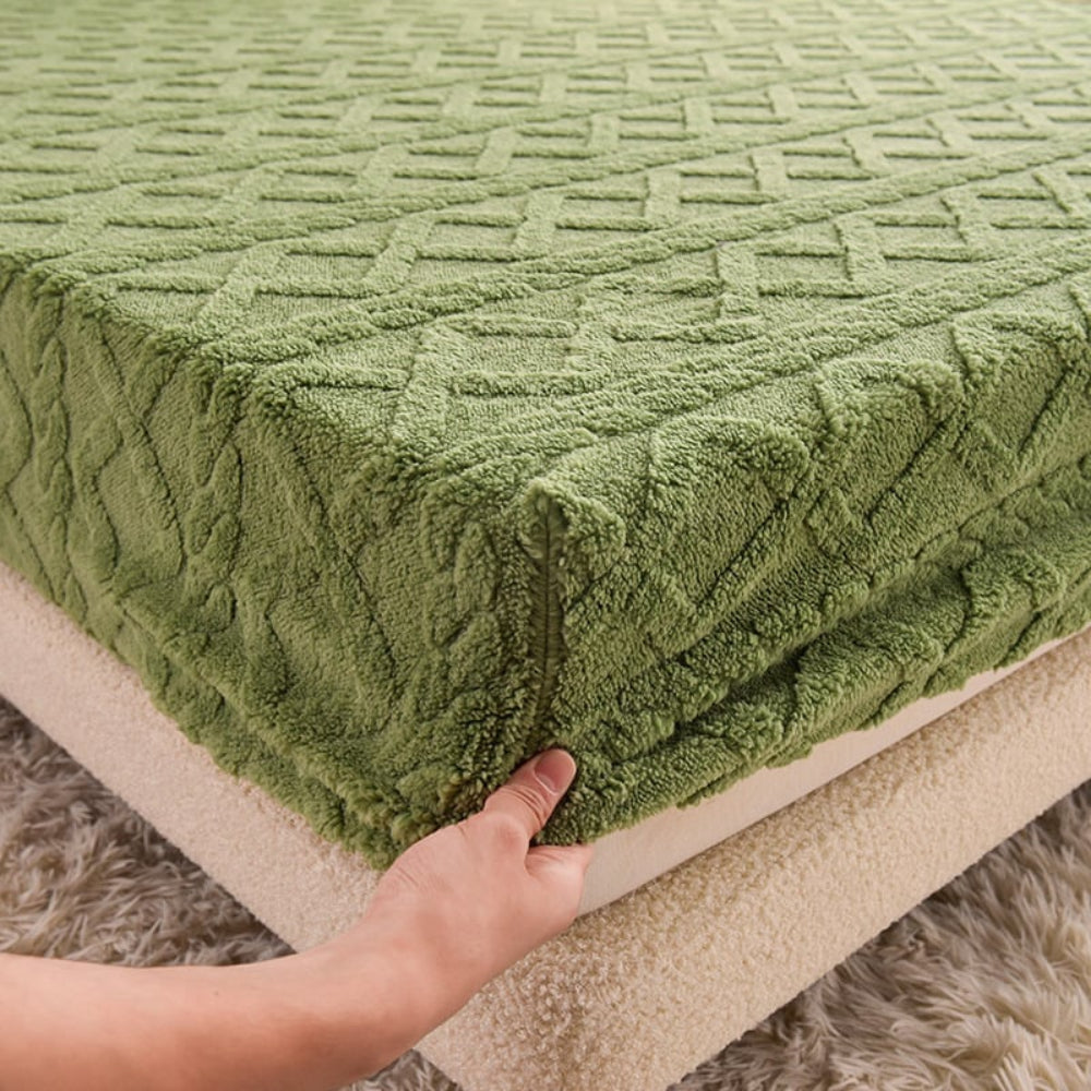 Luxurious Velvet Mattress Protector for Soft Comfort Green NALANI