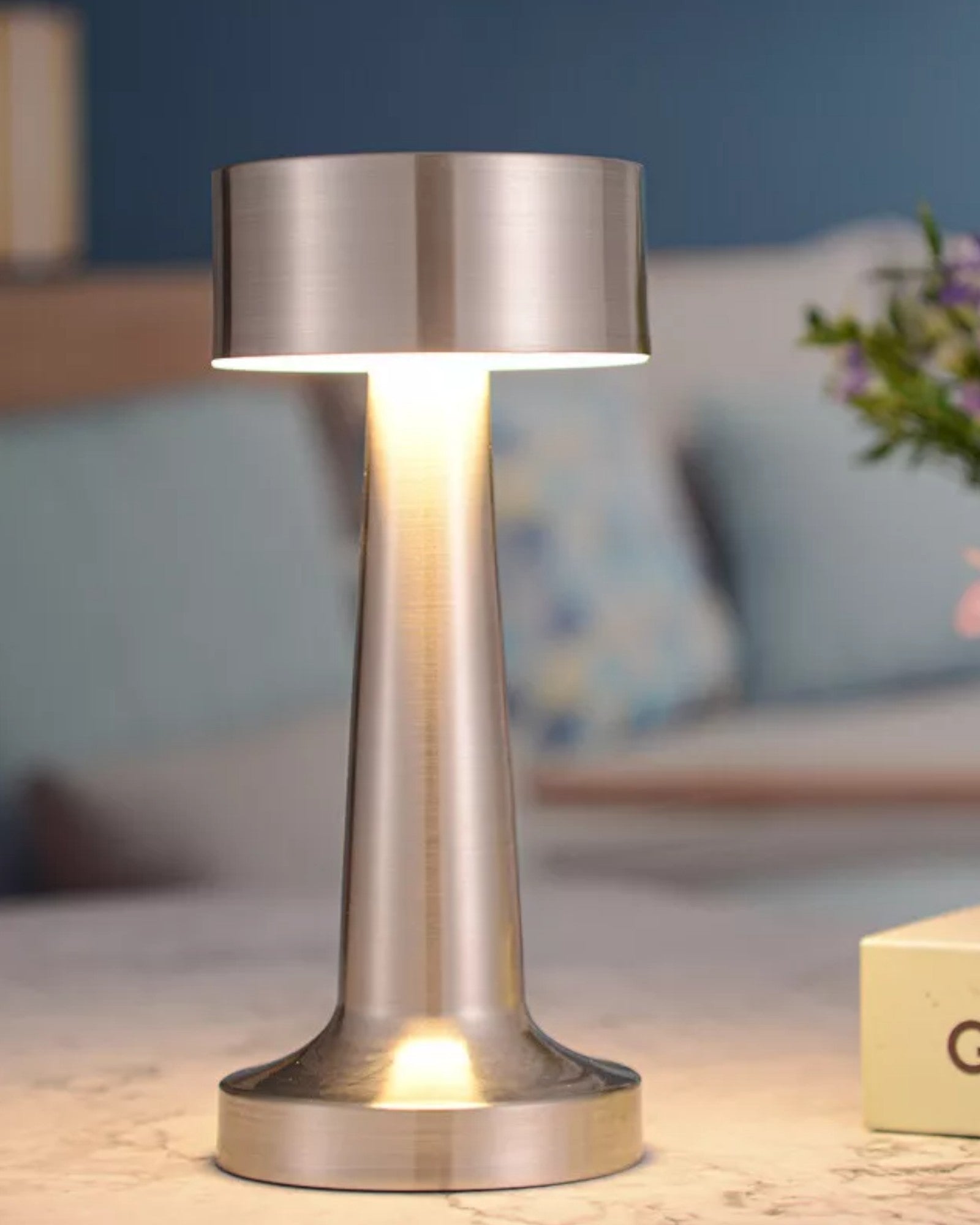 LED Table Lamp - Gold - Dimmable - Touch Switch - Modern Design NaLani