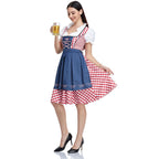 Bavorský dirndl – německé lidové šaty na Oktoberfest s zástěrou