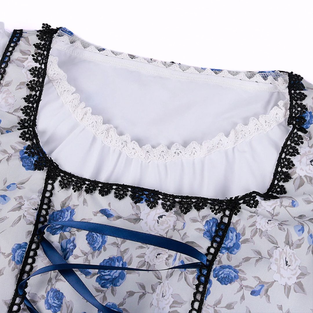 Bavarian Dirndl Dress - Oktoberfest Outfit with Lacing and Apron
