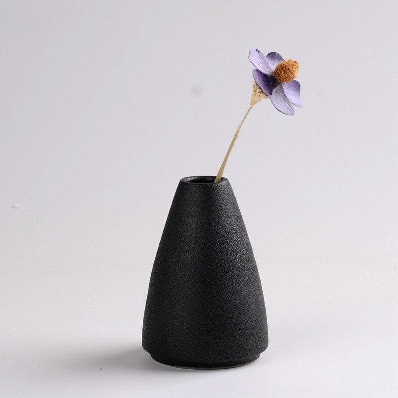 Black as Night Textured Ceramic Vases for Elegant Home Décor NALANI