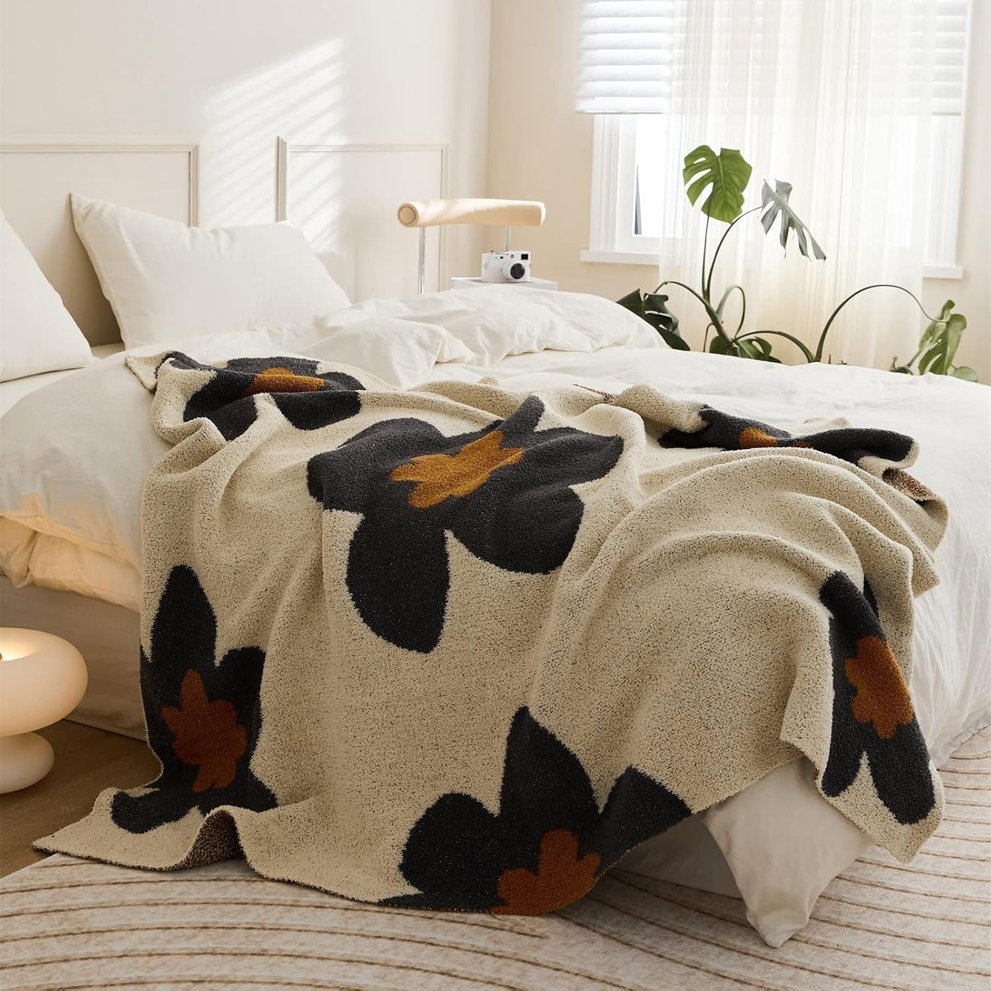 Bloom Floral Knitted Blanket for Cozy Home Elegance NALANI