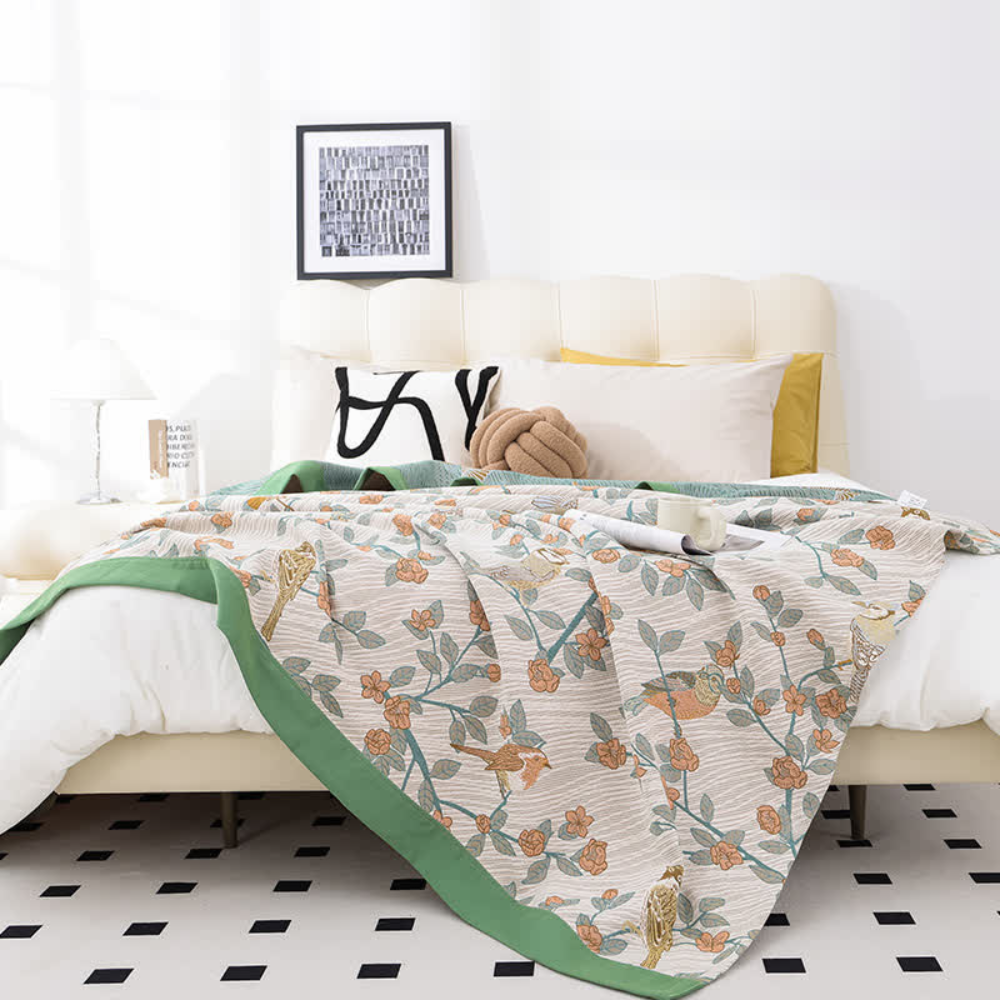 Blooming Floral Blanket for Elegant Bedroom Décor NALANI