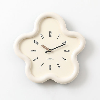 Cirquio | 3D Bloom Pendulum Clock – Whisper-Quiet & Eco-Friendly White NaLani