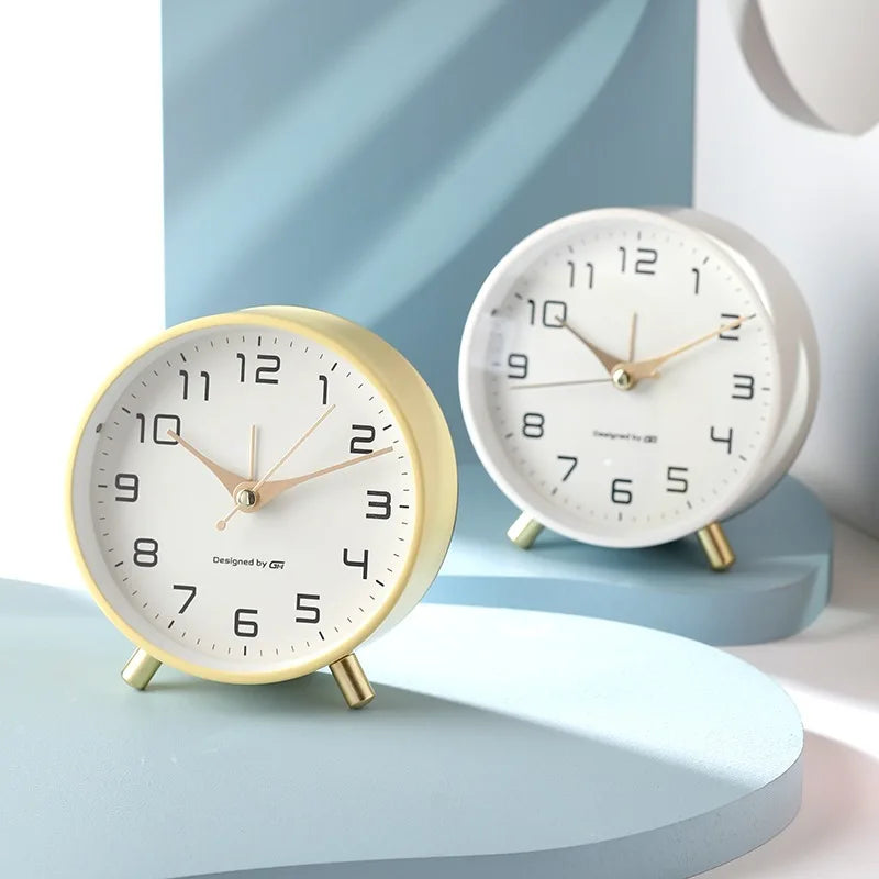 Cirquio | Modern Scandinavian Silent Table Clock for Elegant Home Decor NALANI