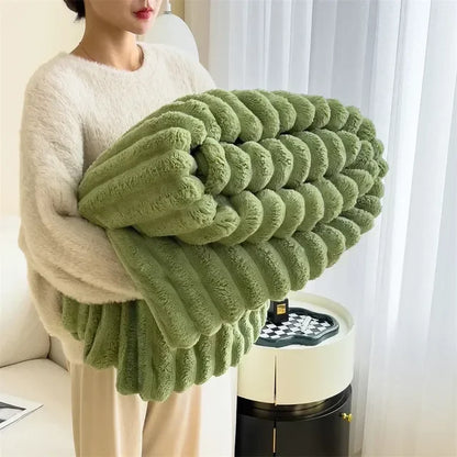 Soft Plush Maxi Winter Blanket Cozy Warm Throw For Couch Green NALANI