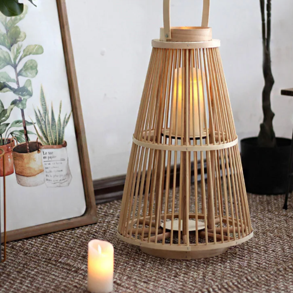 Diapole | Elegant Rotan Lantern for Cozy and Inviting Outdoor Spaces NALANI