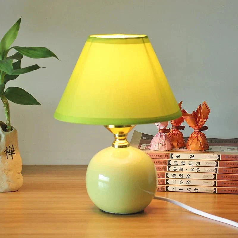 Fiorani Casa | Elegant Ceramic Table Lamp for Cozy Home Atmosphere Pale Green NALANI