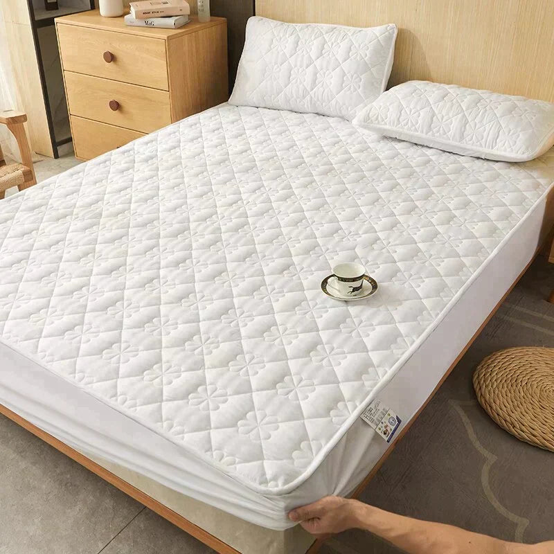 Ultra Soft Duvet Cover Set With 2 Pillowcases For Comfort White NALANI
