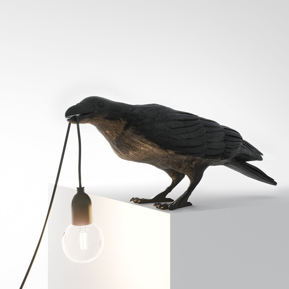 Gothic Raven Lamp Resin Bird - Vintage charm & dark elegance NALANI