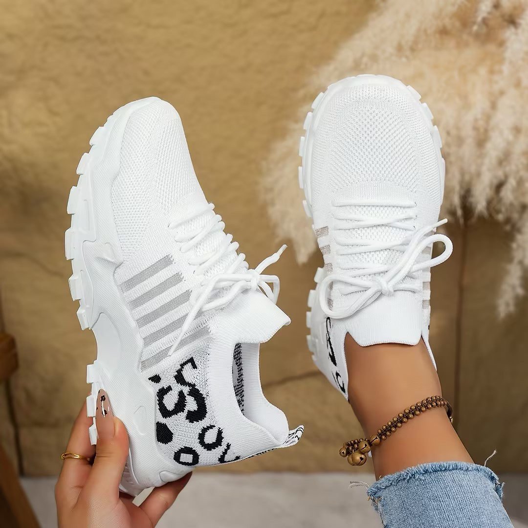 Maica | Orthopedic Sneakers For Comfort And Wide Toe Box With Arch Support And All Day Cushioned Fit