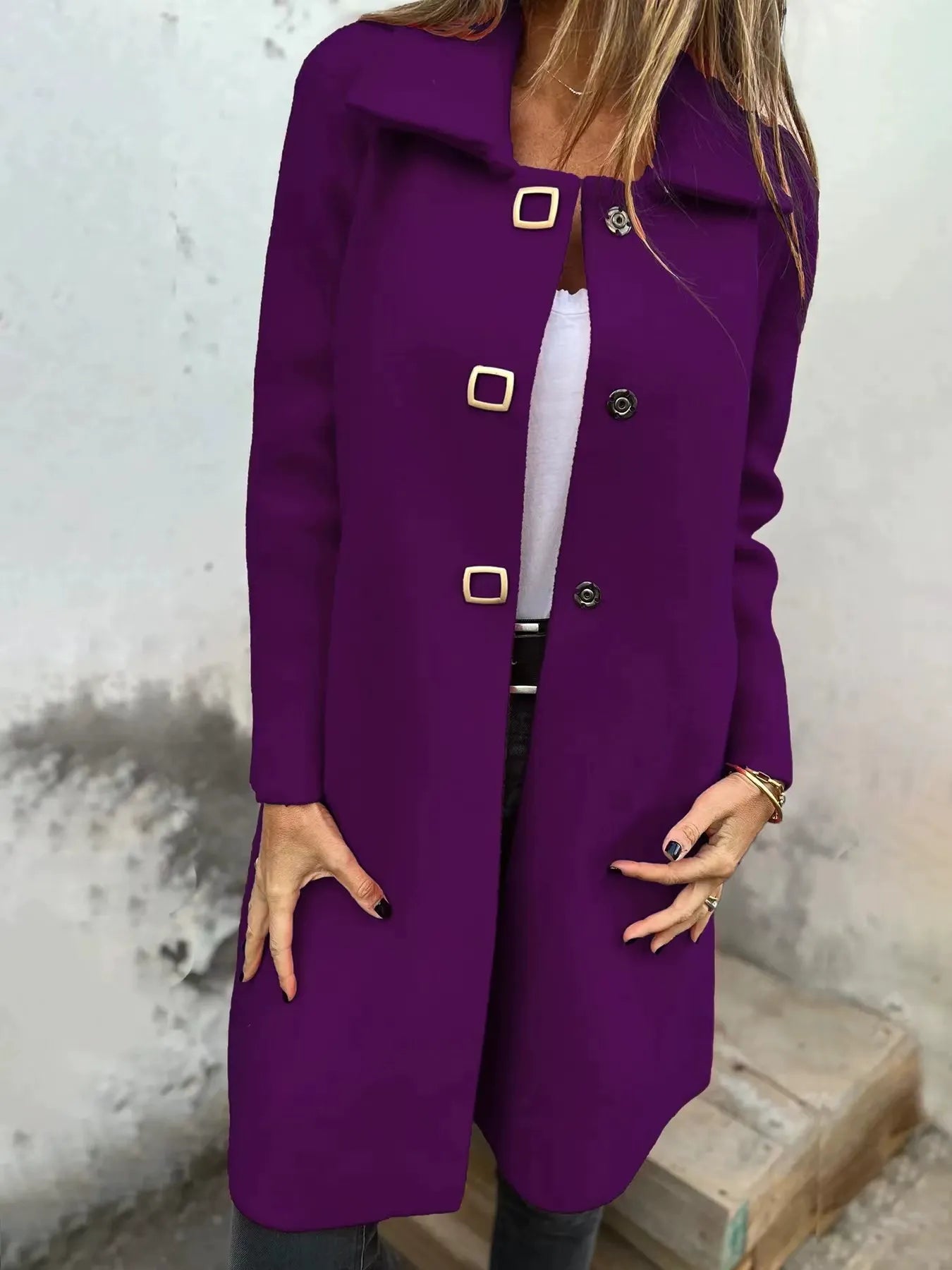 Women’s Wool Coat – Tailored Fit – Mid-Length – Single-Breasted with Wide Lapel