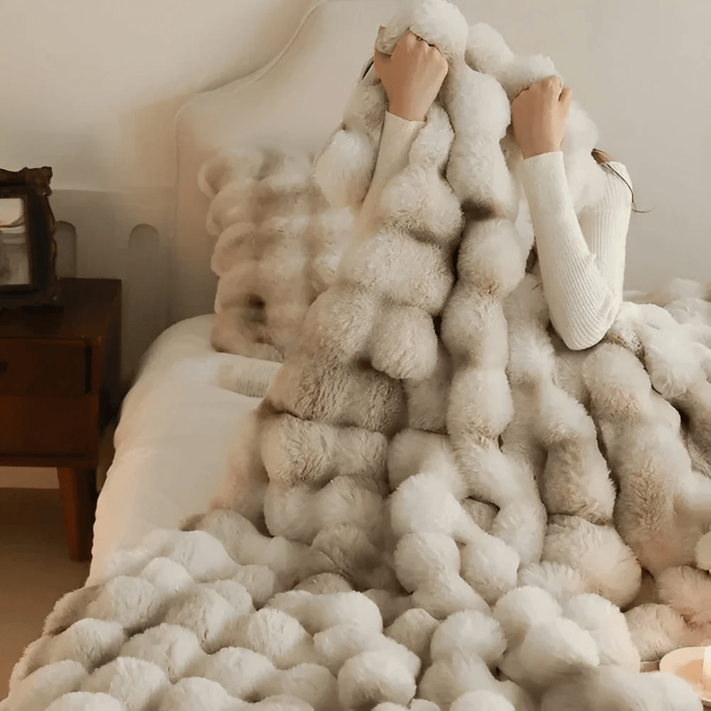 Cozy Luxe Fleece Blanket For Travel And Home Use Everywhere - Nalani - UK Fashion Clothing and Decor