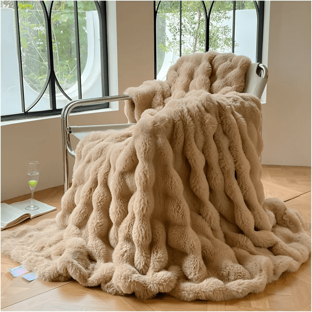 Cozy Luxe Fleece Blanket For Travel And Home Use Everywhere - Nalani - UK Fashion Clothing and Decor