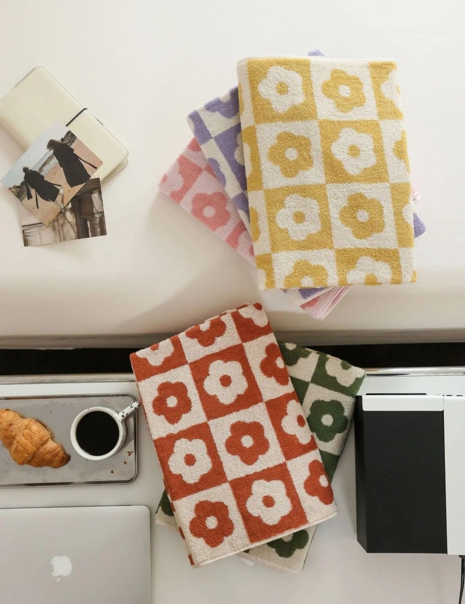 Elegant Cotton Polyester Bath Towel Set for Comfort and Style - Nalani - UK Fashion Clothing and Decor