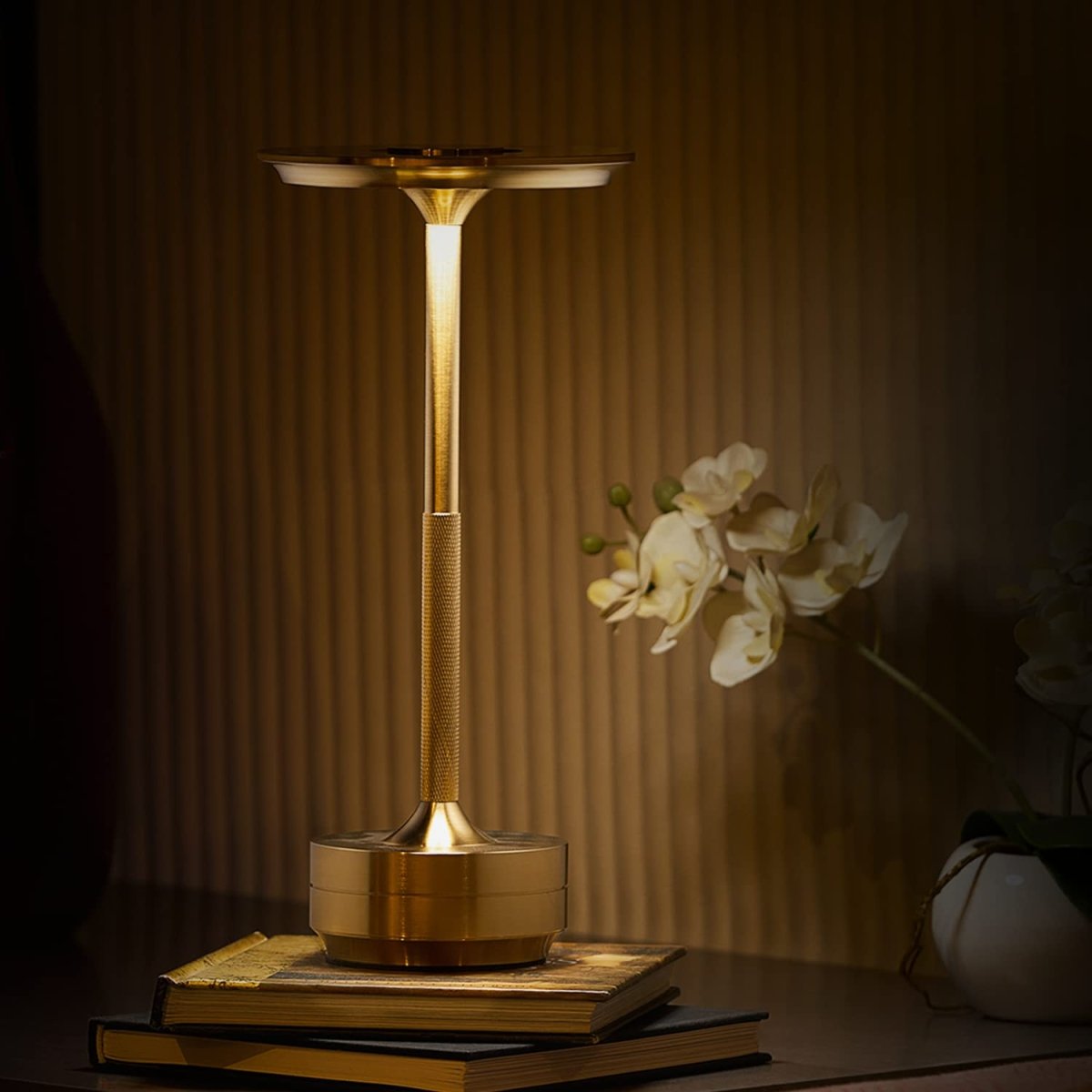 Fiorani Casa | Rechargeable Dimmable Aluminum Lamp Disc for Versatile Lighting - Nalani - UK and AUS Fashion Clothing and Decor