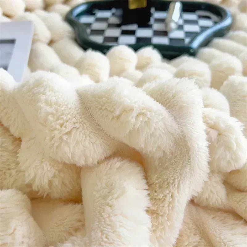 Soft Plush Maxi Winter Blanket Cozy Warm Throw For Couch - Nalani - UK Fashion Clothing and Decor