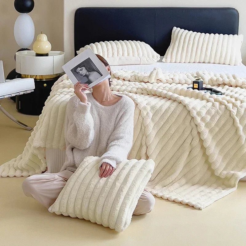 Soft Plush Maxi Winter Blanket Cozy Warm Throw For Couch - Nalani - UK Fashion Clothing and Decor