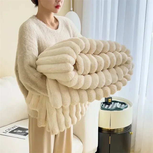 Soft Plush Maxi Winter Blanket Cozy Warm Throw For Couch - Nalani - UK Fashion Clothing and Decor