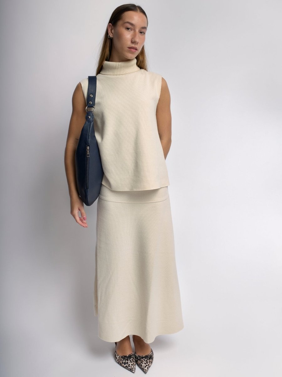 Women’s Vegan Leather Hobo Handbag - Large Shoulder Bag with Zip Pockets - Nalani - Fashion Clothing and Decor
