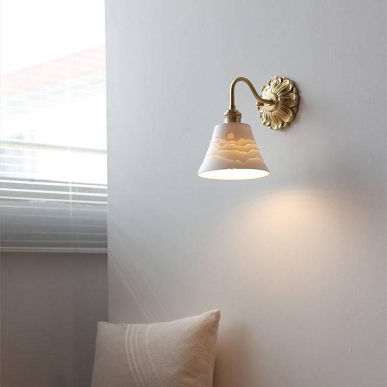 Navetti | Brass And Ceramic Wall Light For Elegant Interiors Alun NALANI