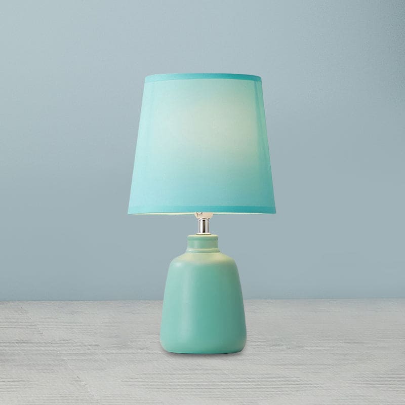 Nordic Woven Bedside Lamp with Ceramic Base for Elegant Lighting Green NALANI