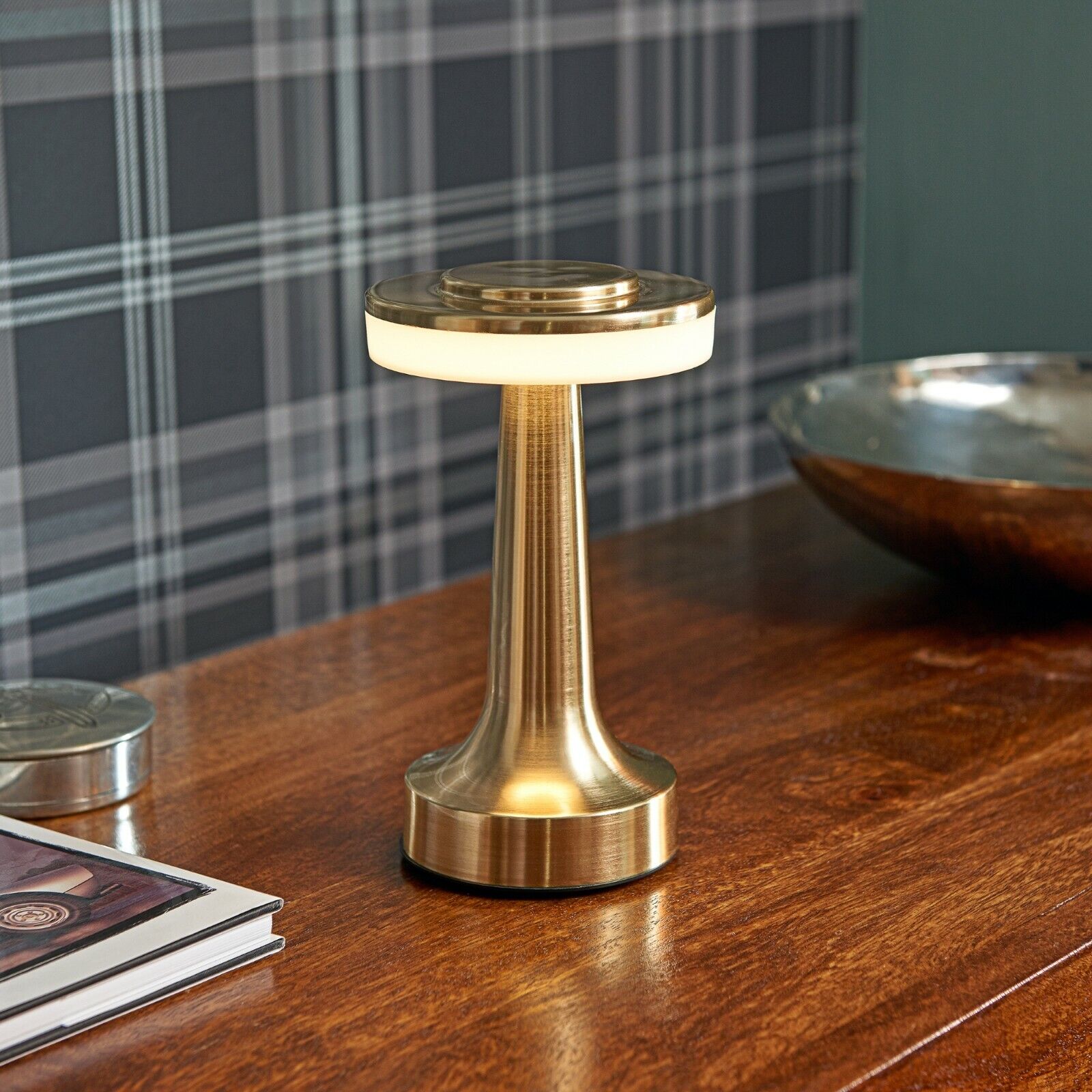 Eclipto | Retro Bar Table Lamp - Stylish Touch Dimmable LED Design NALANI