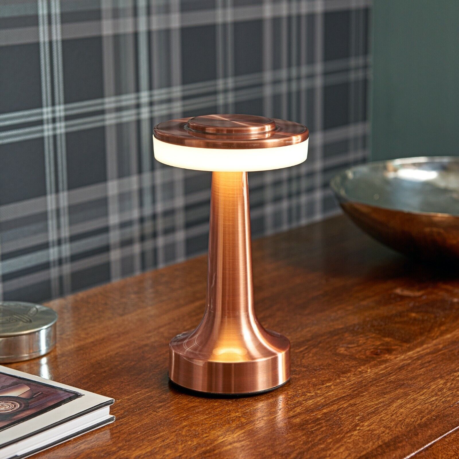 Eclipto | Retro Bar Table Lamp - Stylish Touch Dimmable LED Design NALANI
