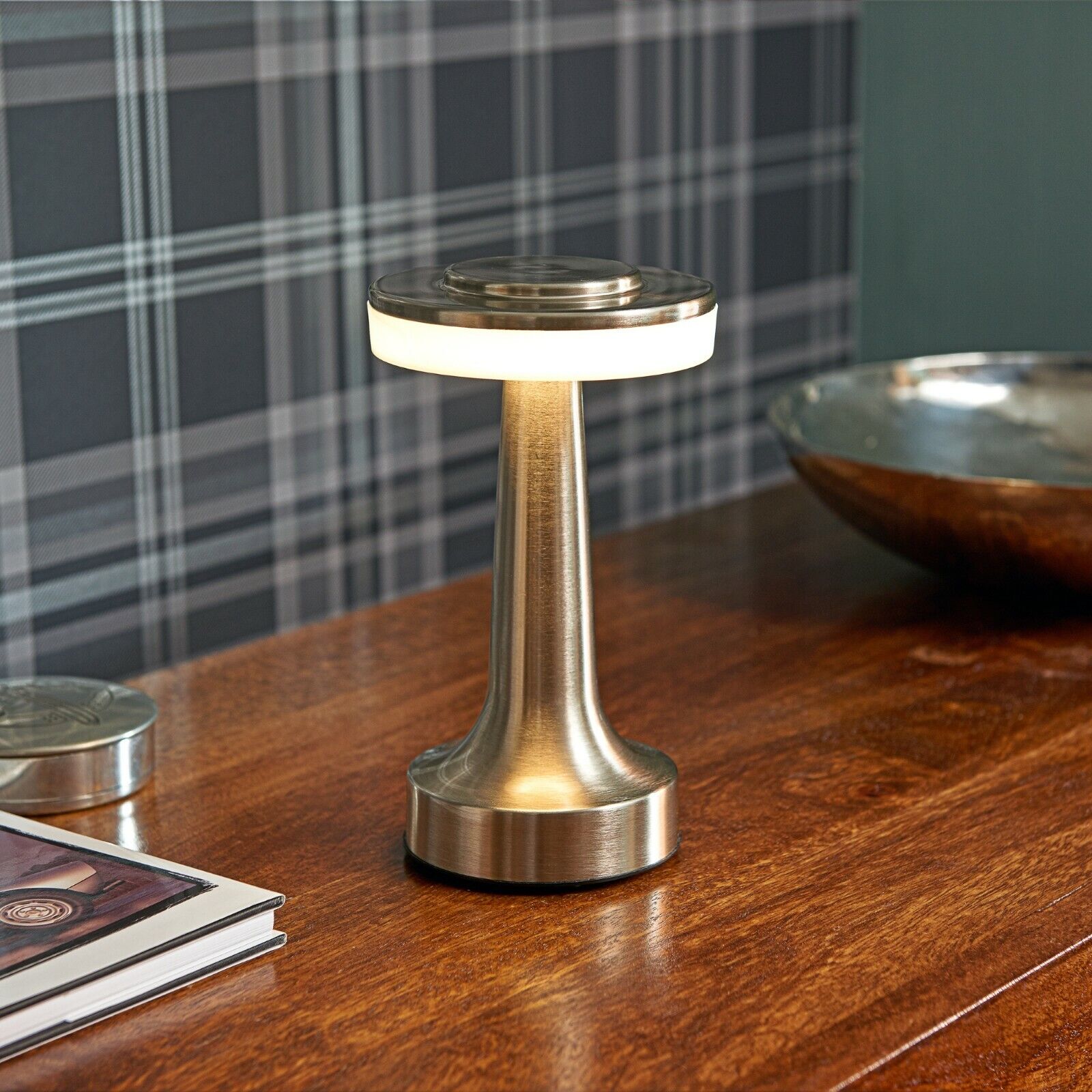 Eclipto | Retro Bar Table Lamp - Stylish Touch Dimmable LED Design NALANI