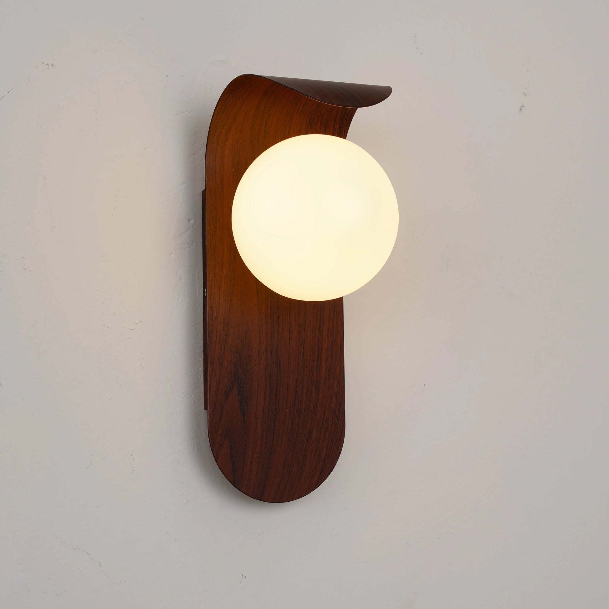Stylish Wall Lamp Elegant Lighting for Any Room Decor NALANI