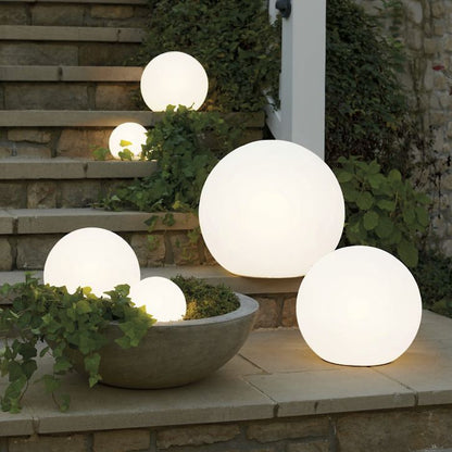 Velvòi | Garden Light with Remote Control and 16 Colors Options NALANI