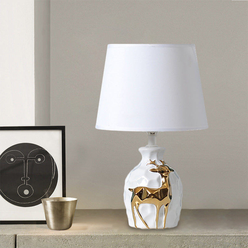 Velvòi | Tablelamp with Elegant Deer Vase Foot for Unique Interiors 14" NALANI